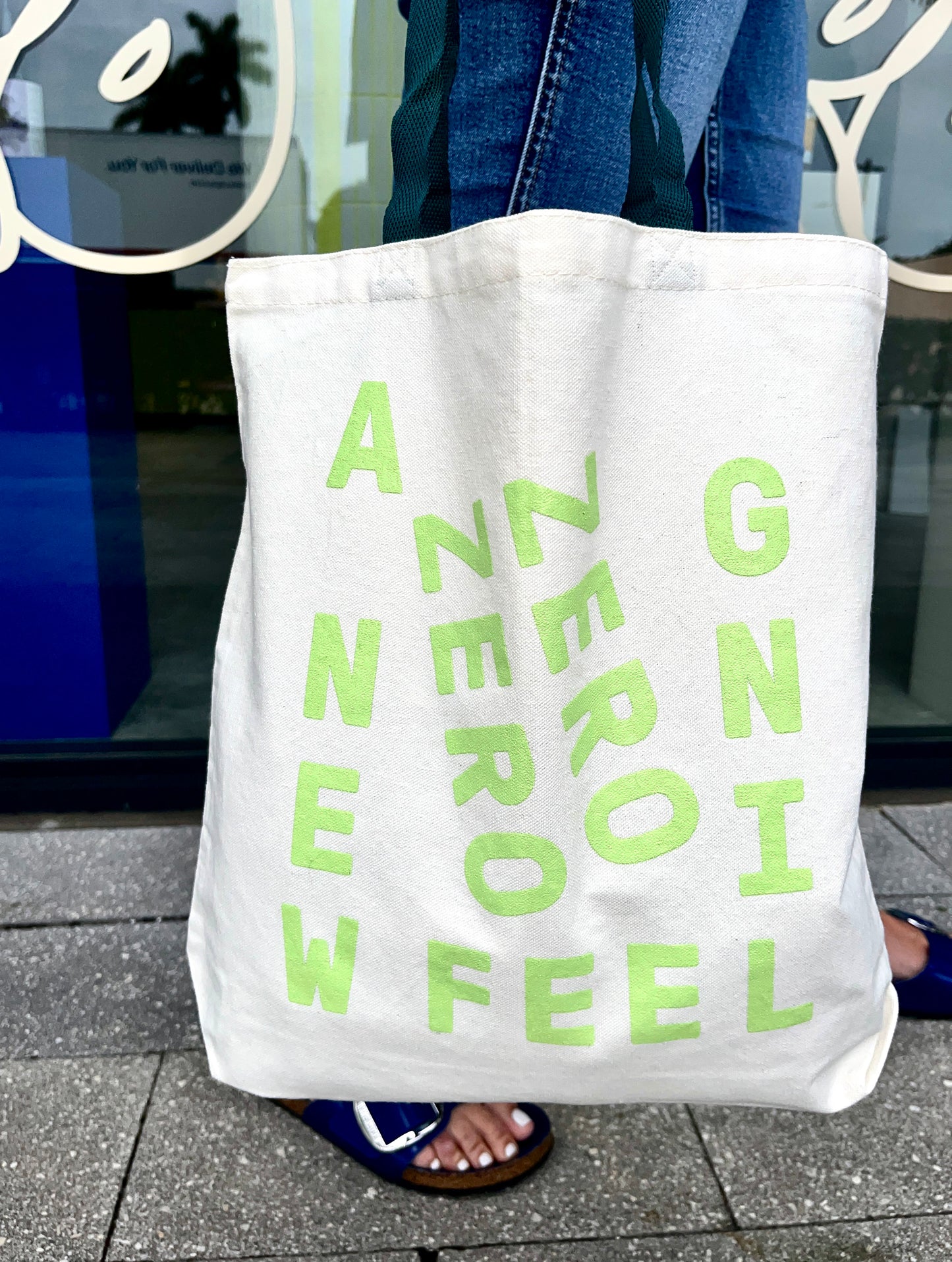 Zero Zero New Feeling Tote