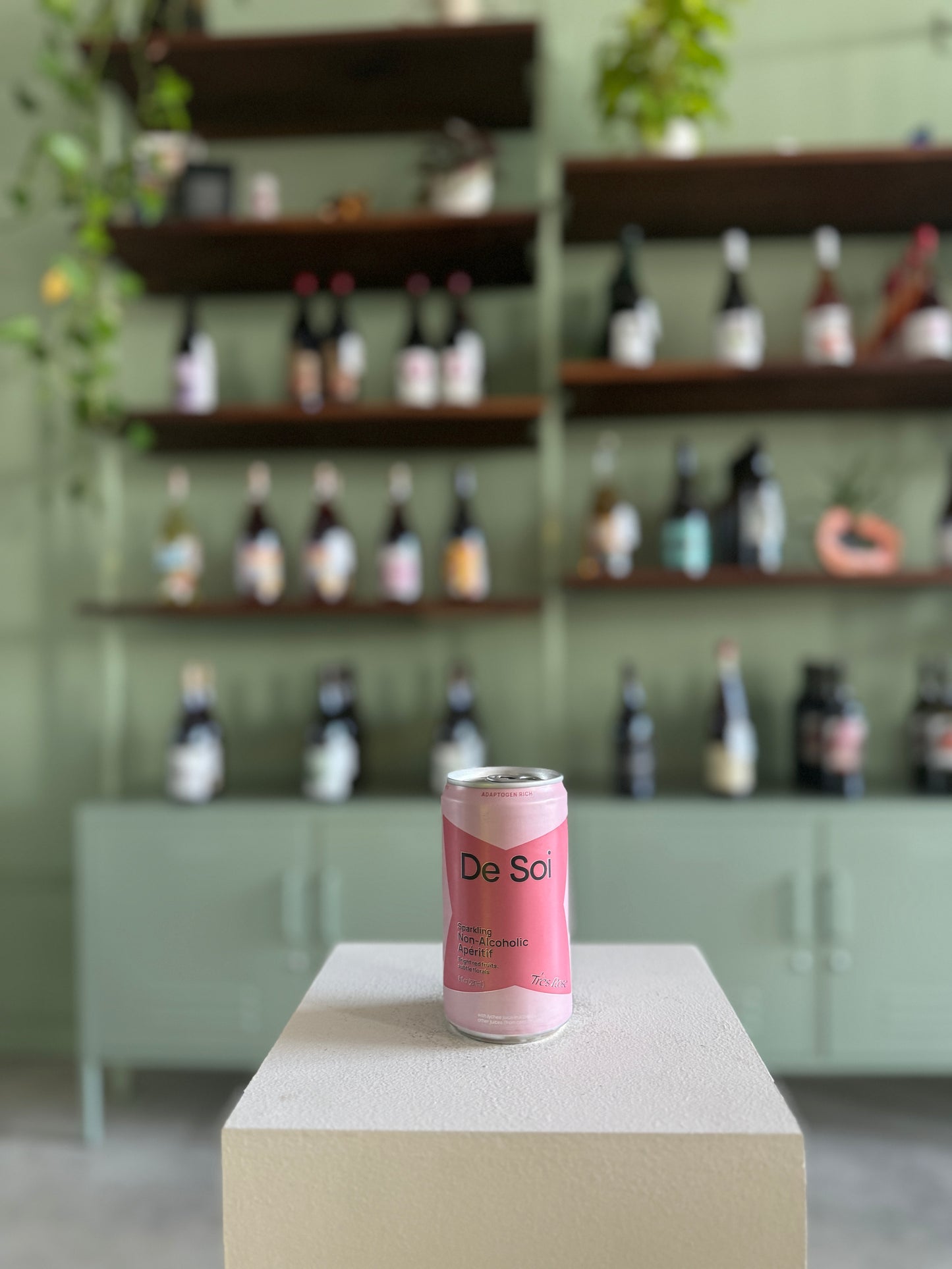 De Soi Tres Rosé N/A can